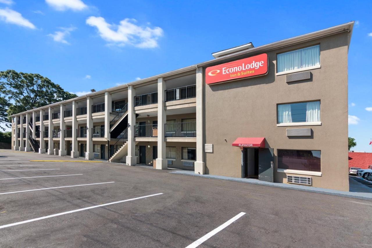 Econo Lodge Inn & Suites I-64 & Us 13 Вирджиния Бийч Екстериор снимка